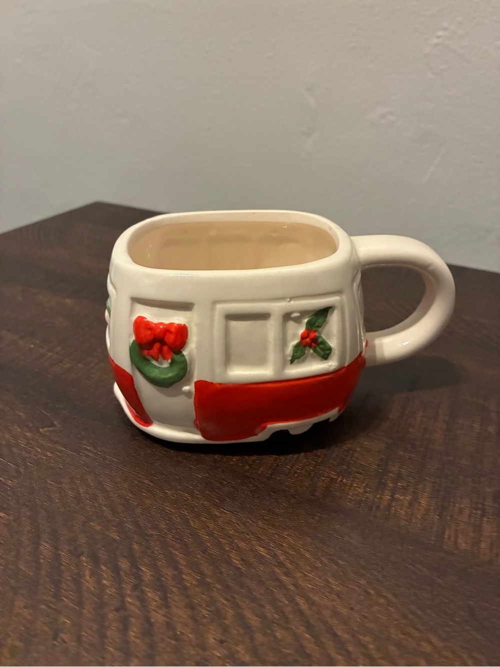 Cream Ceramic Camper-Shaped Mug with Red Holiday Accents